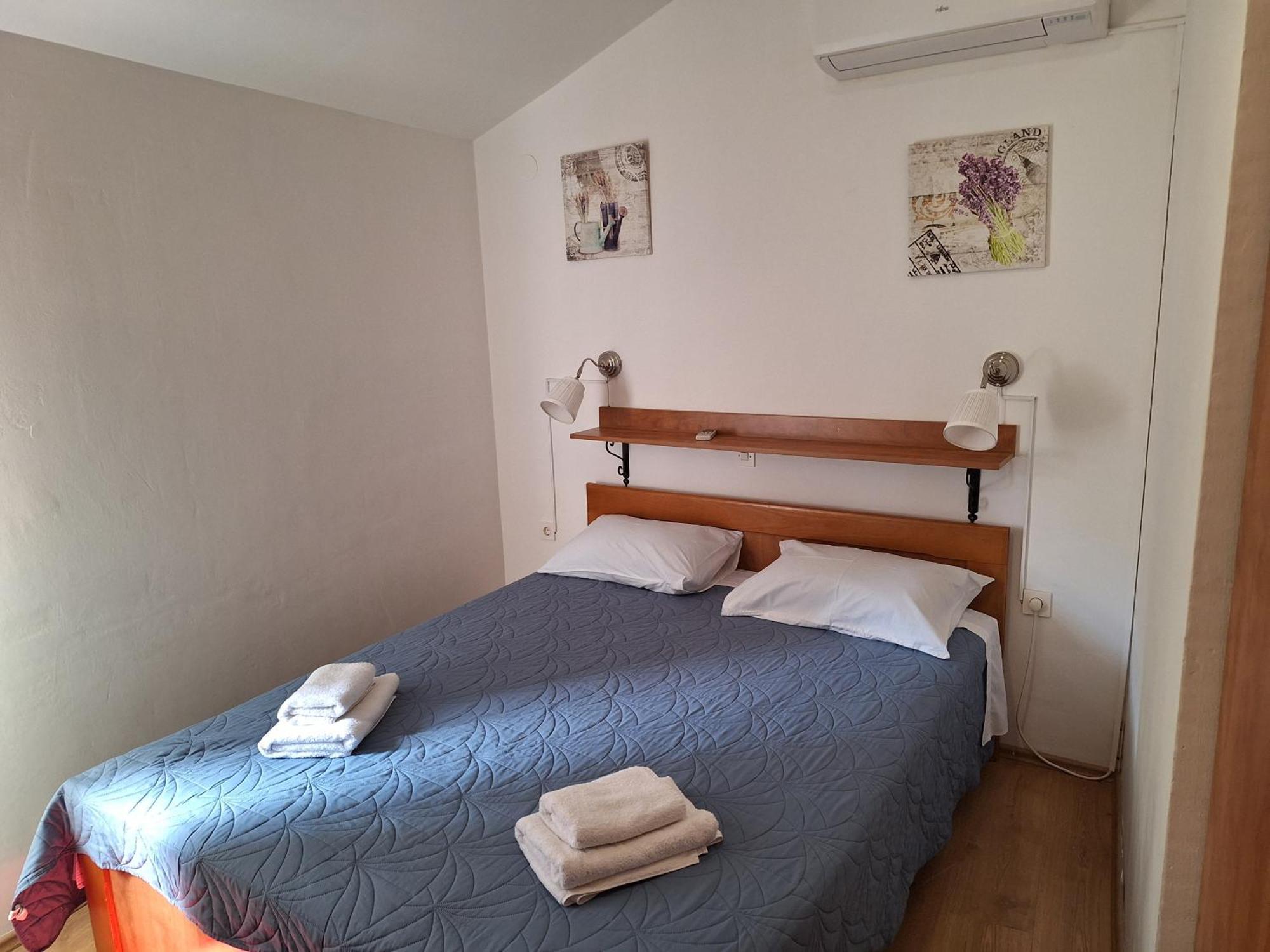 Sobe Mamalu Bed & Breakfast วาลุน ภายนอก รูปภาพ